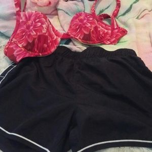 Danskin now, small 4-6 black shorts